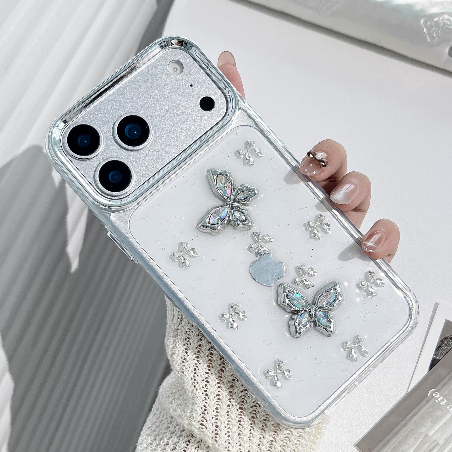 Crystal Butterfly 3D Protective Case – Cute Transparent Cover with Shiny Appearance
