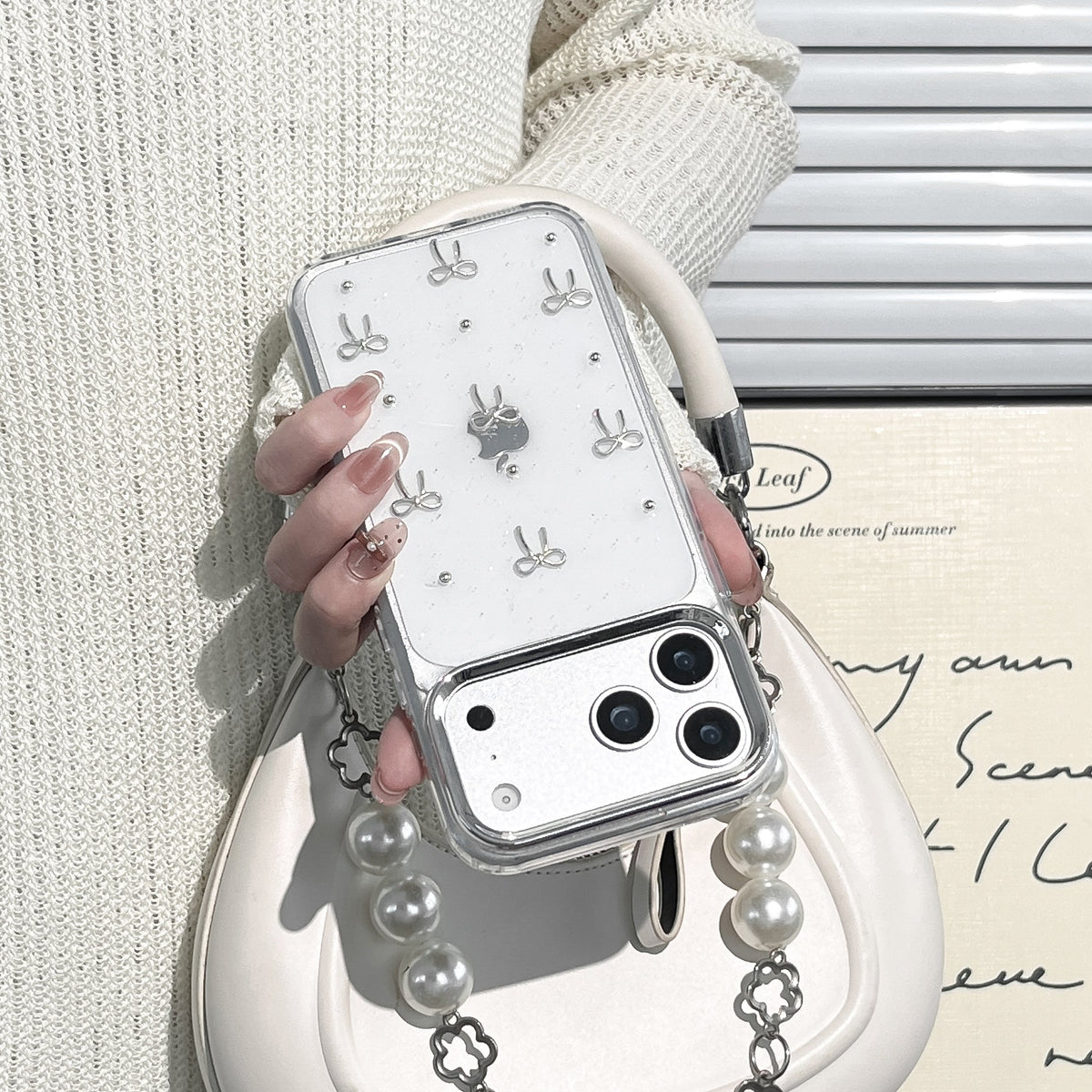 Cute Bow Aesthetic iPhone Case for Girls – Stylish Phone Cover