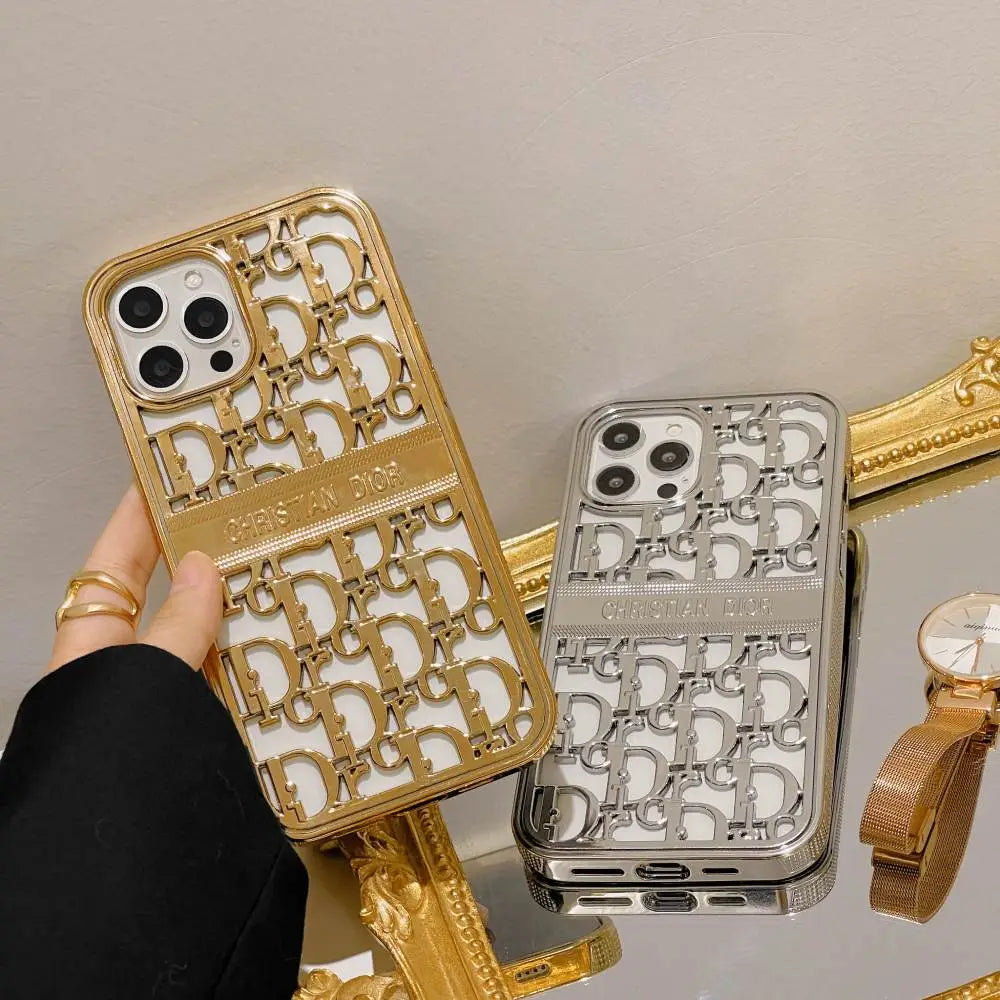 Luxe Monogram Metallic iPhone Case – The Gadget Outfit Luxe Monogram Metallic iPhone Case – The Gadget Outfit