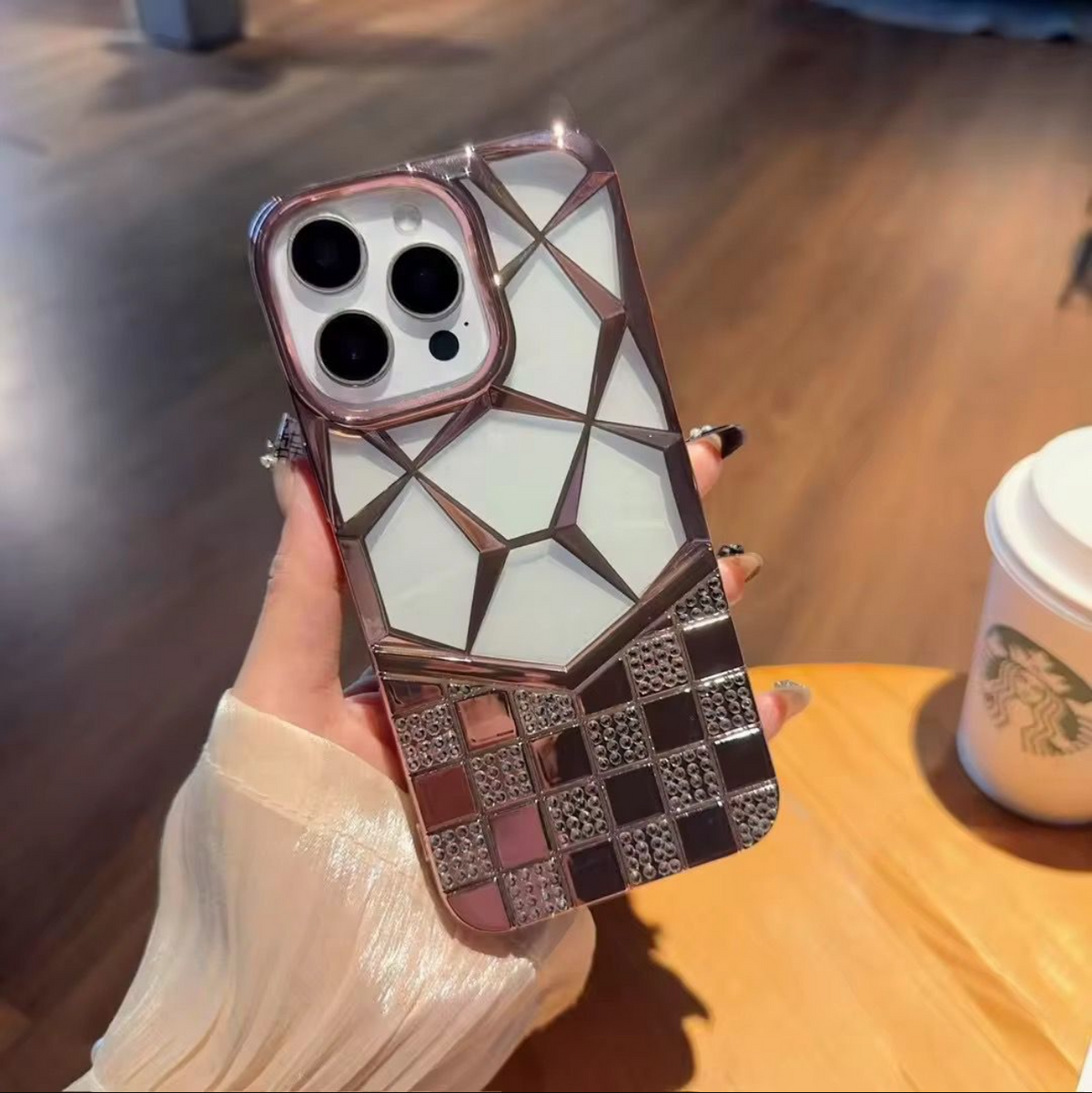 Premium Mirror Diamond Phone Case – Elegant Protective Cover in 6 Colors