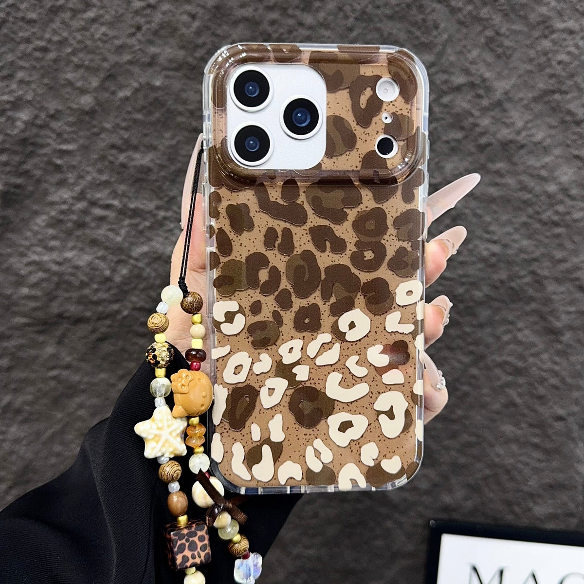 Leopard Print Phone Case – Stylish Brown Animal Pattern Cover