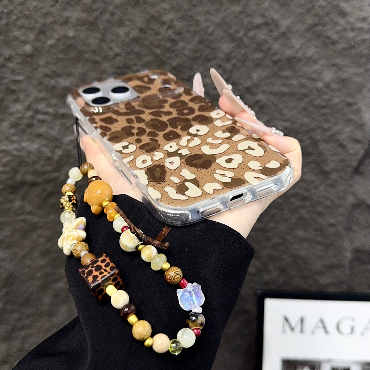 Leopard Print Phone Case – Stylish Brown Animal Pattern Cover