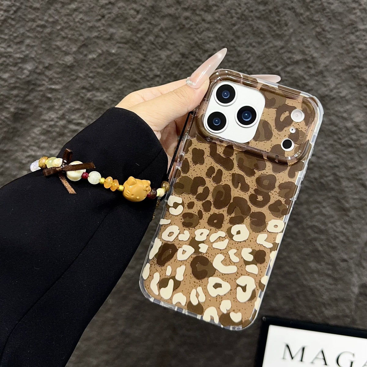 Leopard Print Phone Case – Stylish Brown Animal Pattern Cover
