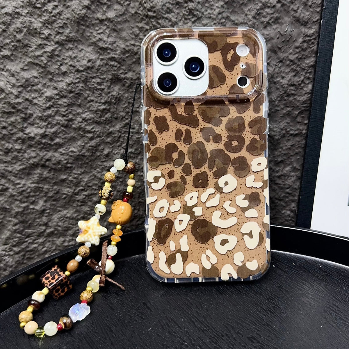 Leopard Print Phone Case – Stylish Brown Animal Pattern Cover