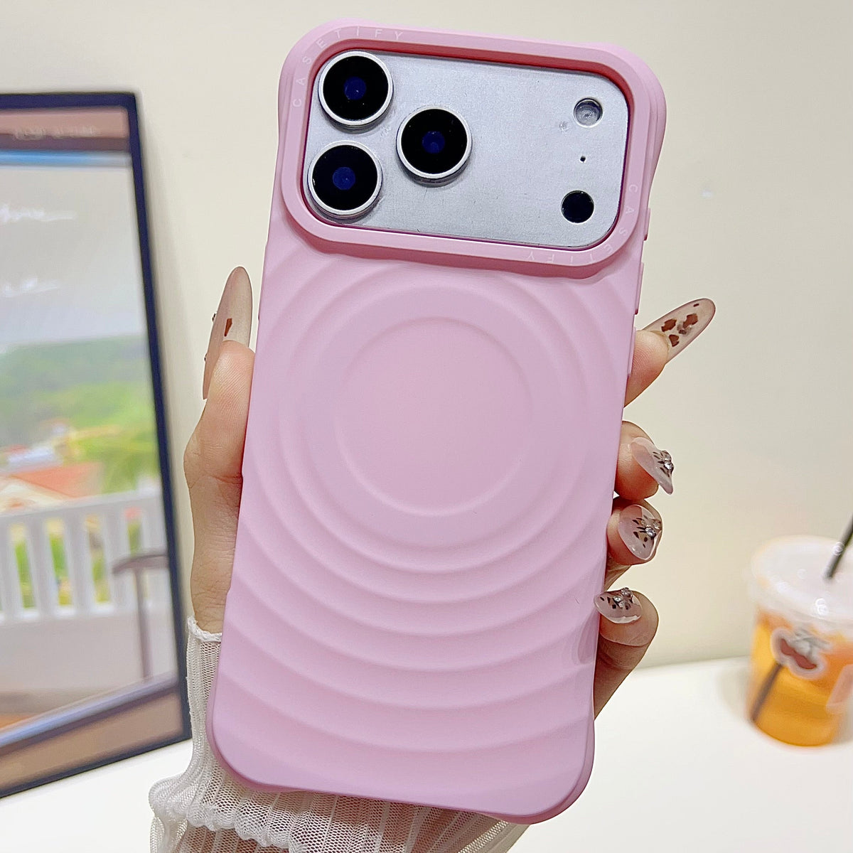 Wave Pattern MagSafe iPhone Case – Chic Minimal Design with Camera Protection