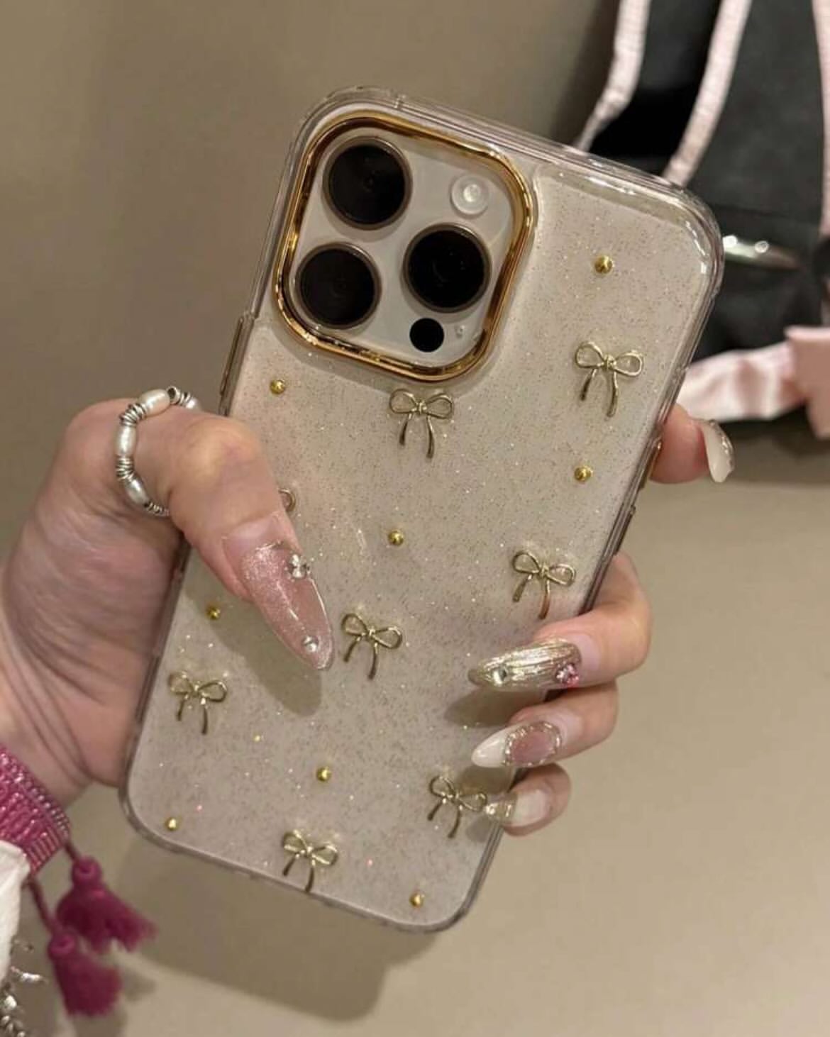 Gilded Grace Bow Case