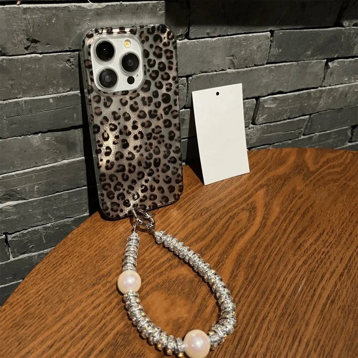 Wild Chic Leopard Case with Pendant Charm