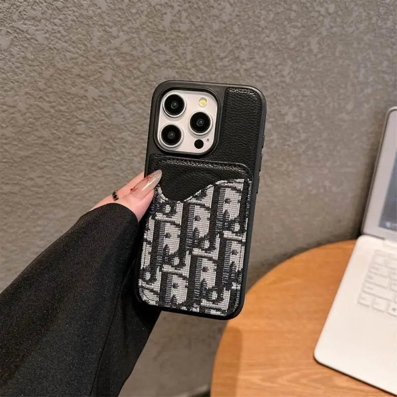 Luxe MagSafe Leather Wallet Case with Detachable Cardholder