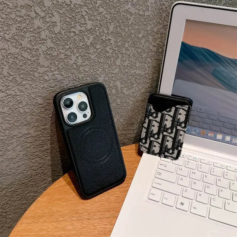 Luxe MagSafe Leather Wallet Case with Detachable Cardholder