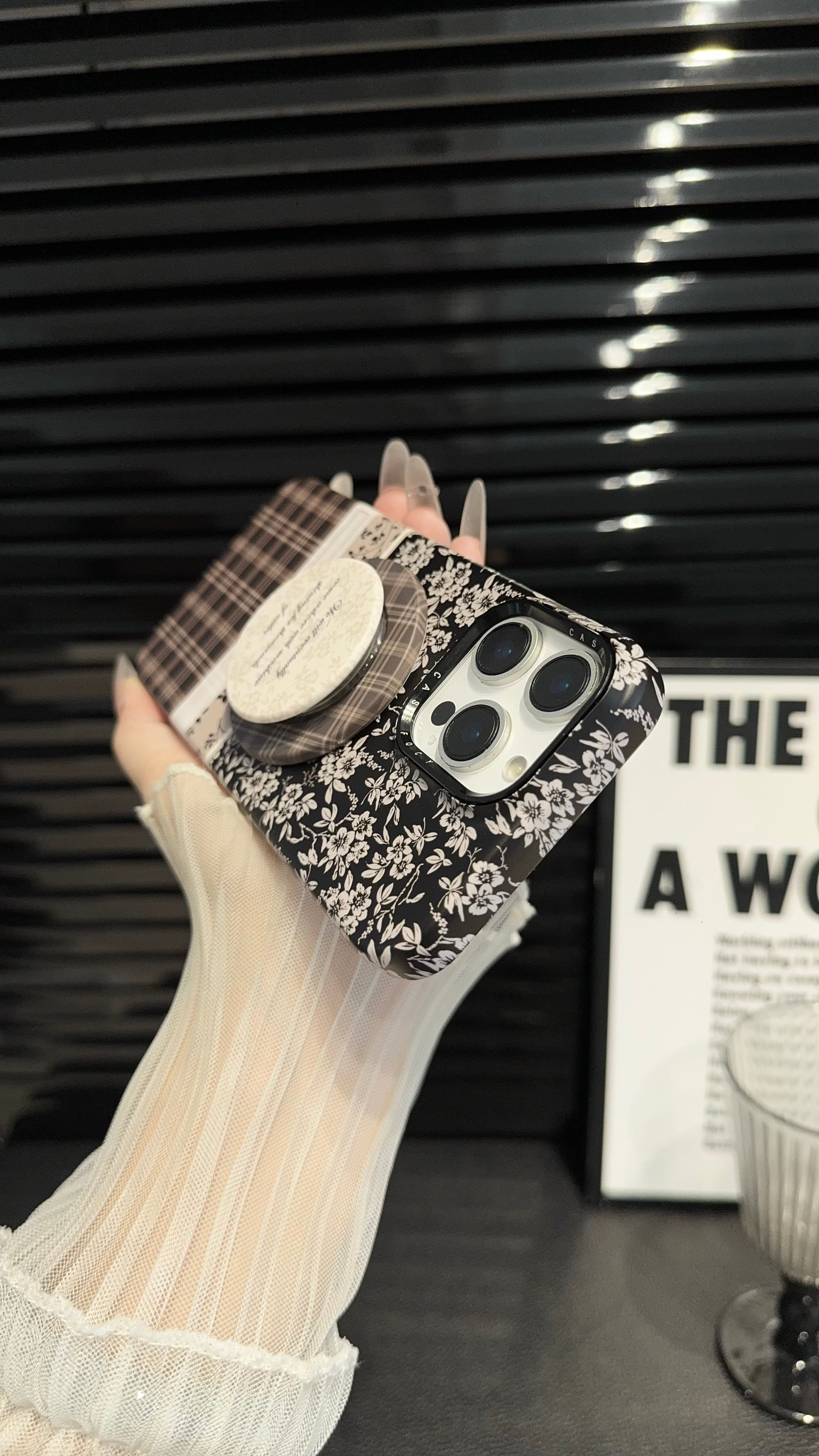 Brown Floral Plaid magnetic MagSafe iPhone Case – Soft Matte Cover with Grip Holder