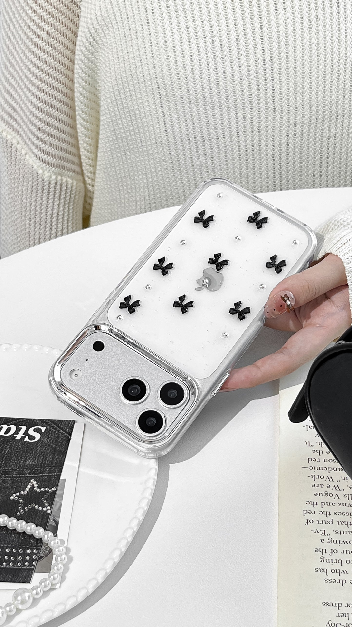 Stylish Clear Phone Case with Black Bow Charms—Cute Protective Cover