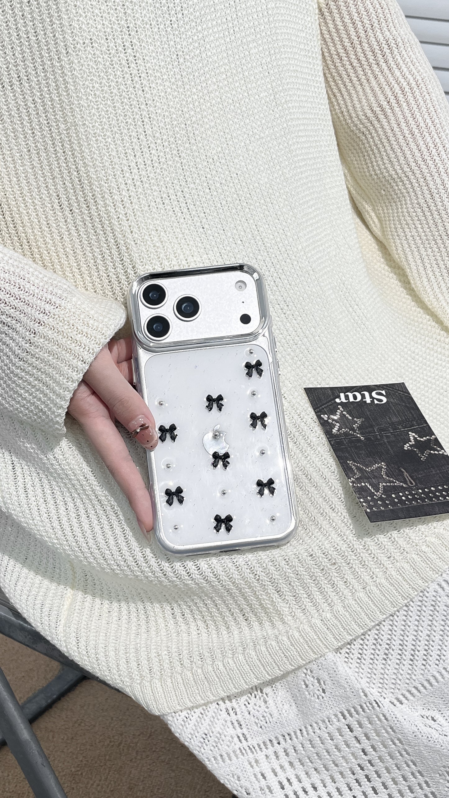 Stylish Clear Phone Case with Black Bow Charms—Cute Protective Cover