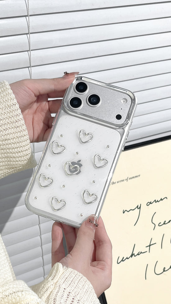 Clear Heart Phone Case – Soft, Stylish & Lightweight Protective Cover