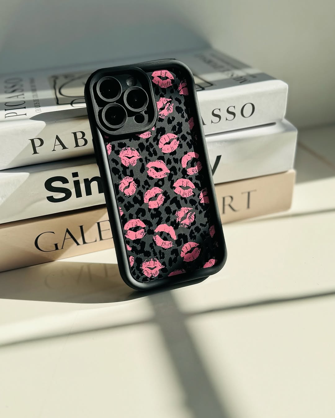 Pink Kiss leapord iPhone Case