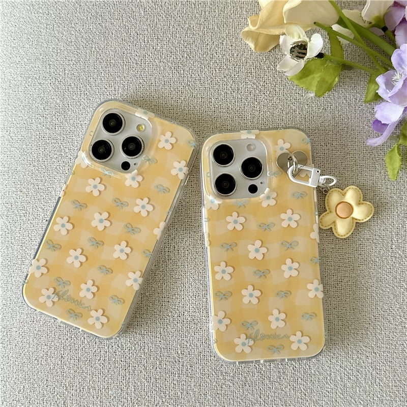 Yellow Daisy Charm iPhone Case – Cute Floral Protective Cover for Girls