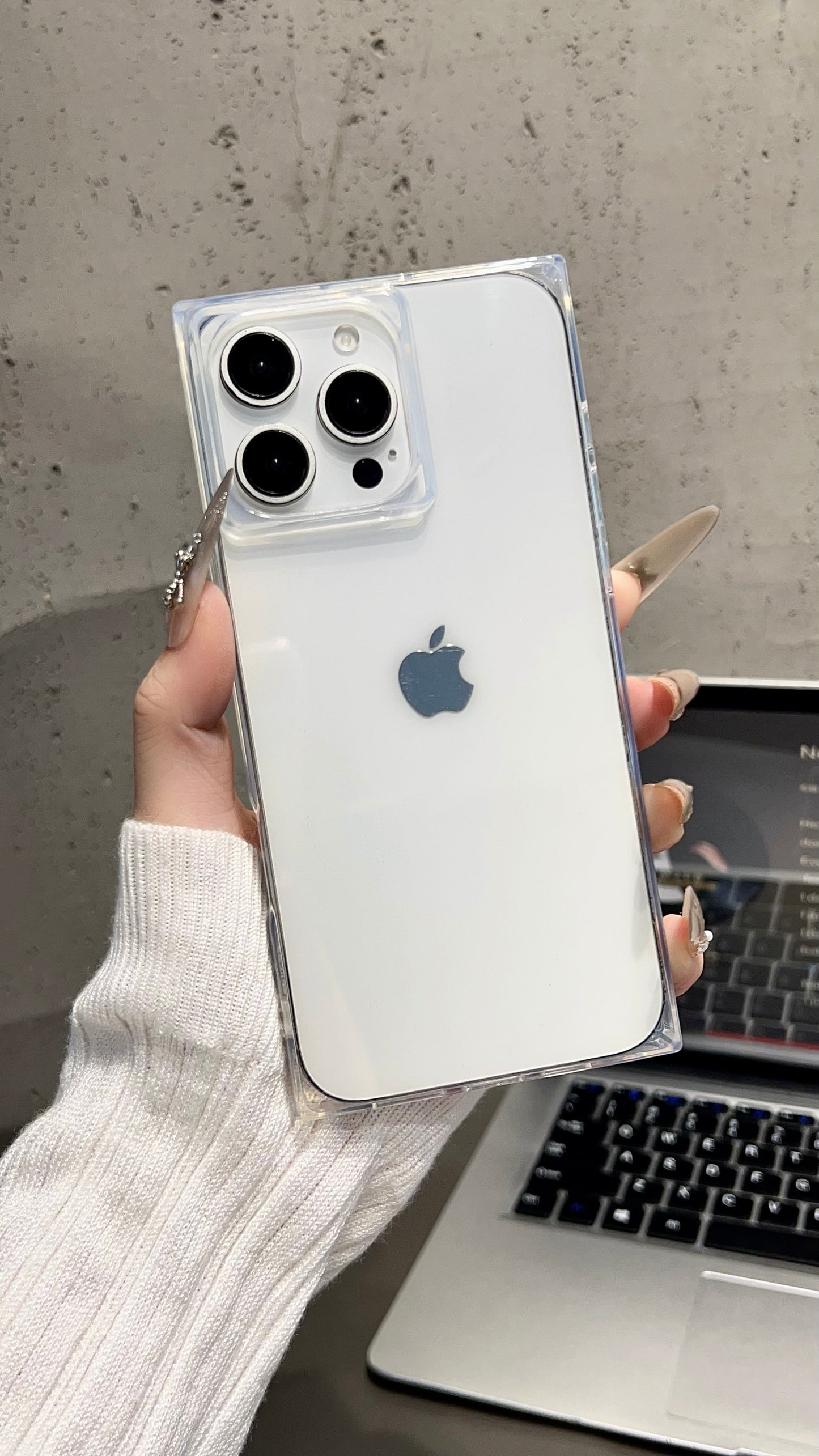 Transparent Clear Phone Case – Slim, Protective & Minimal Design