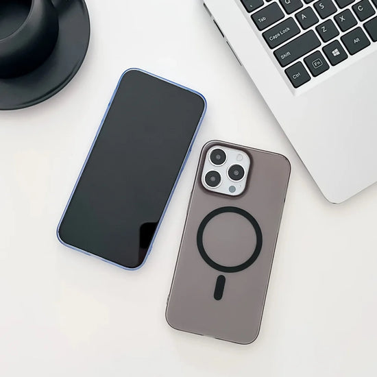 Frosted Ultra Thin MagSafe Case