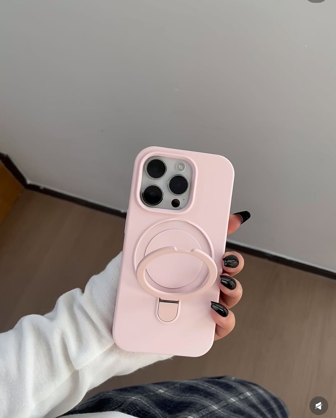 Lite Pink Kickstand magsafe Case