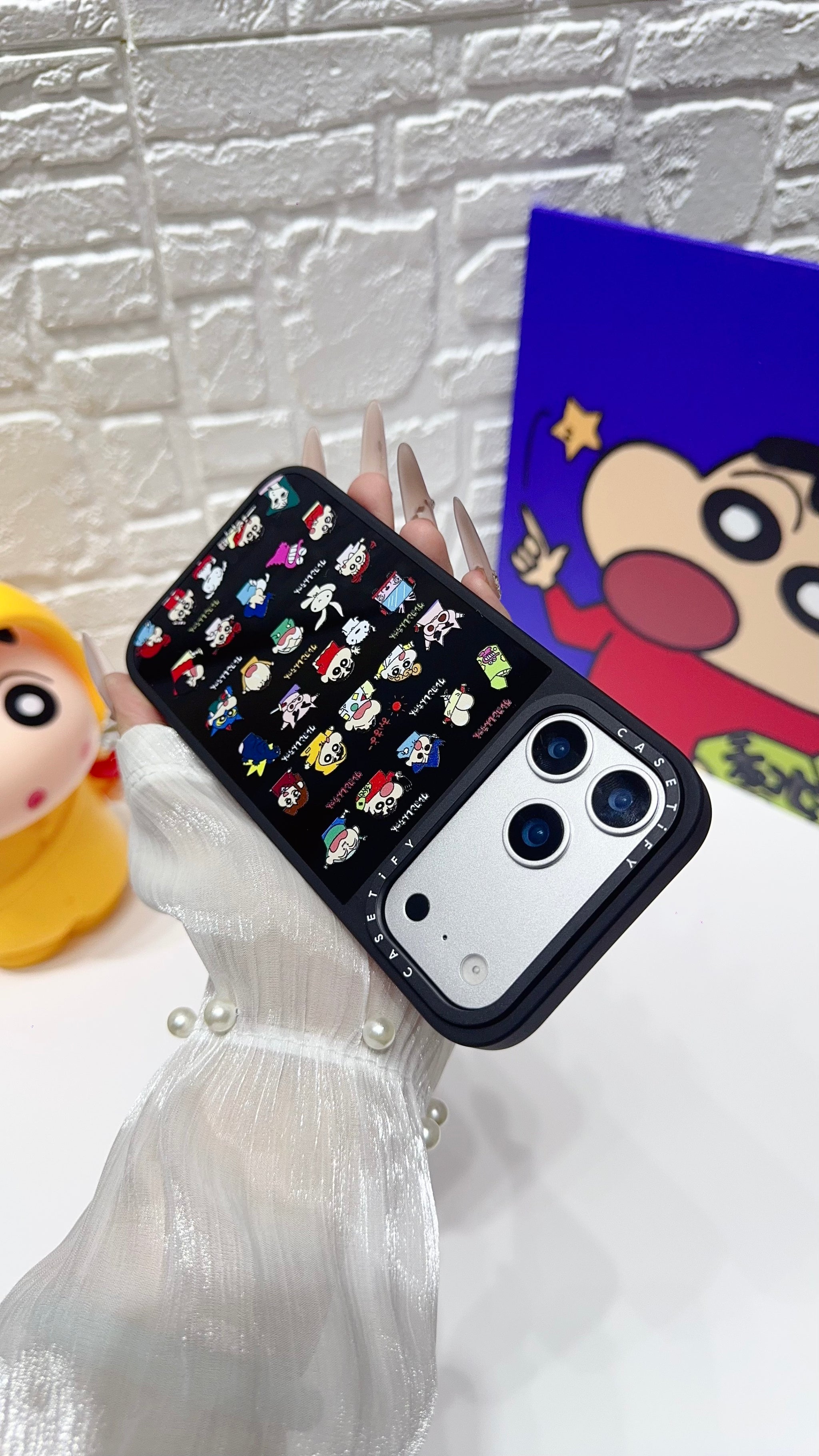 Trendy Cartoon Phone Cover – Lightweight Protective Cover