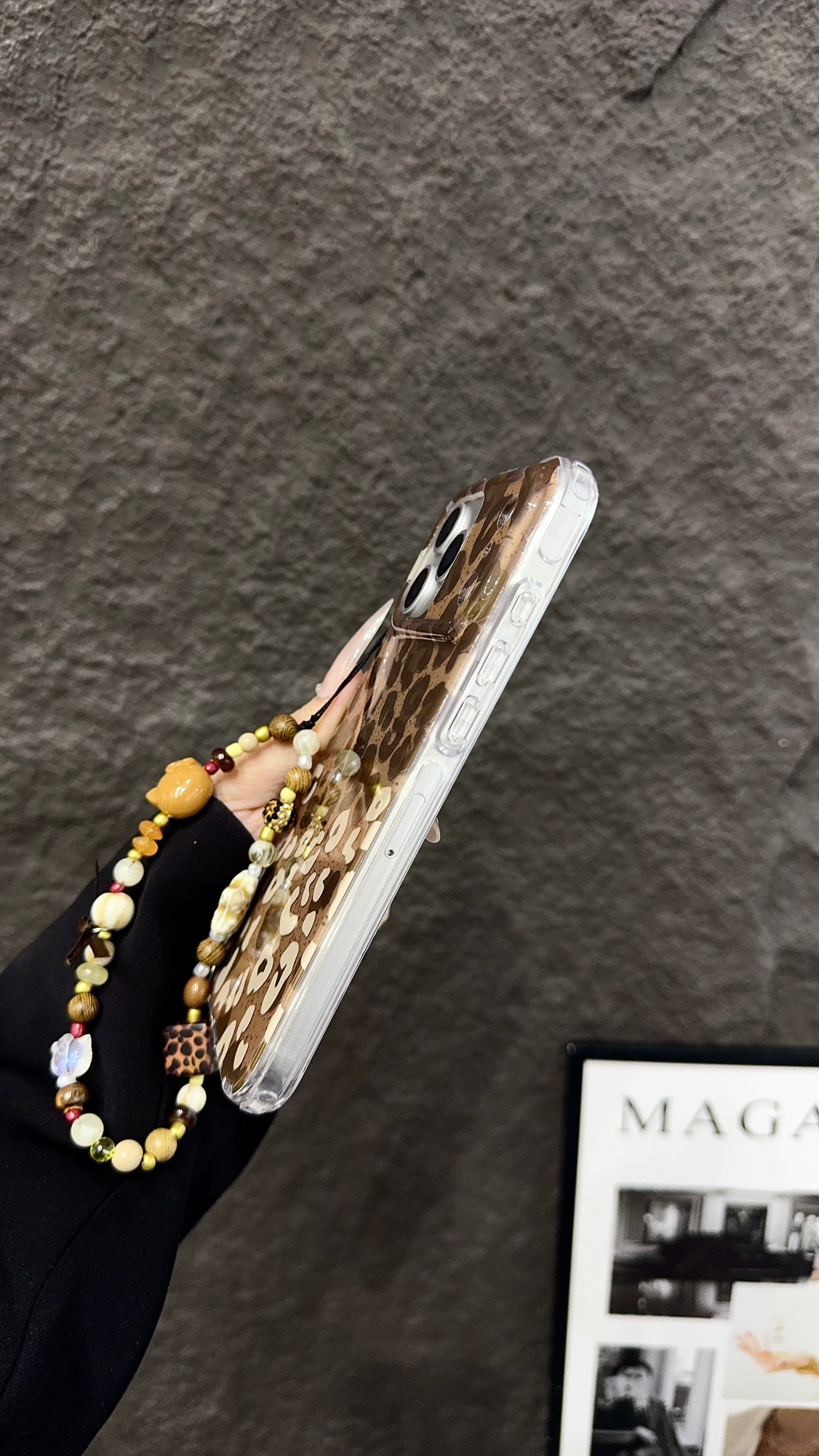 Leopard Print Phone Case – Stylish Brown Animal Pattern Cover