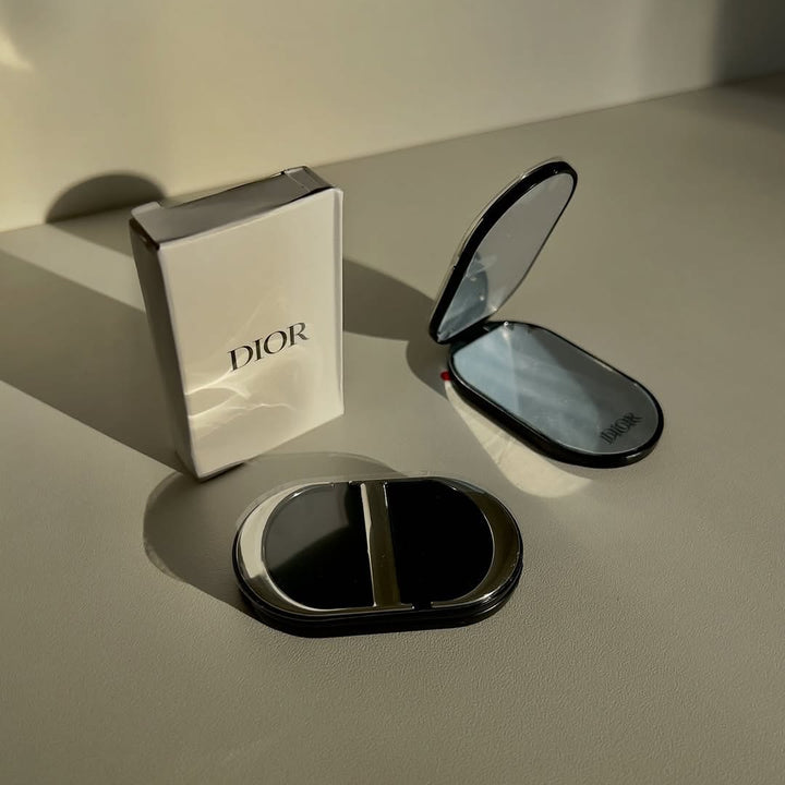 Luxe Mirror Grip Phone Holder