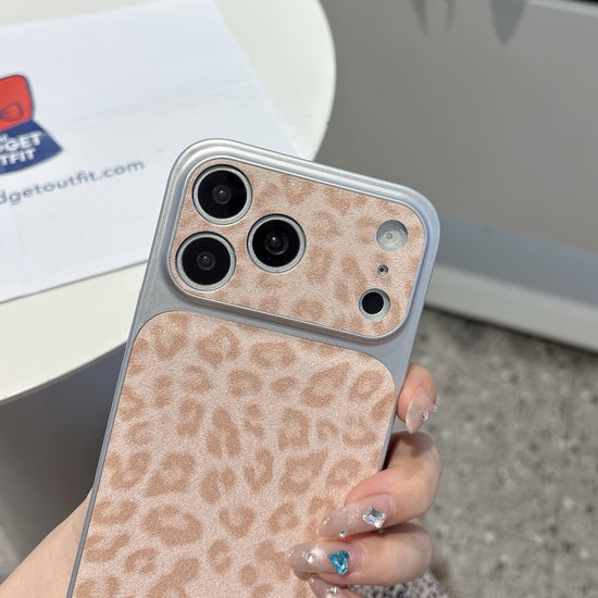 Blush Safari Sparkle iPhone Case with Matching Wrist Strap – Chic Glitter Leopard Design