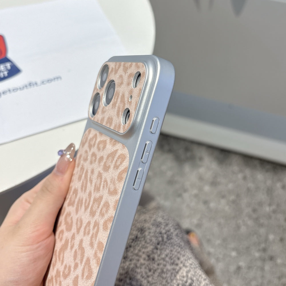 Blush Safari Sparkle iPhone Case with Matching Wrist Strap – Chic Glitter Leopard Design