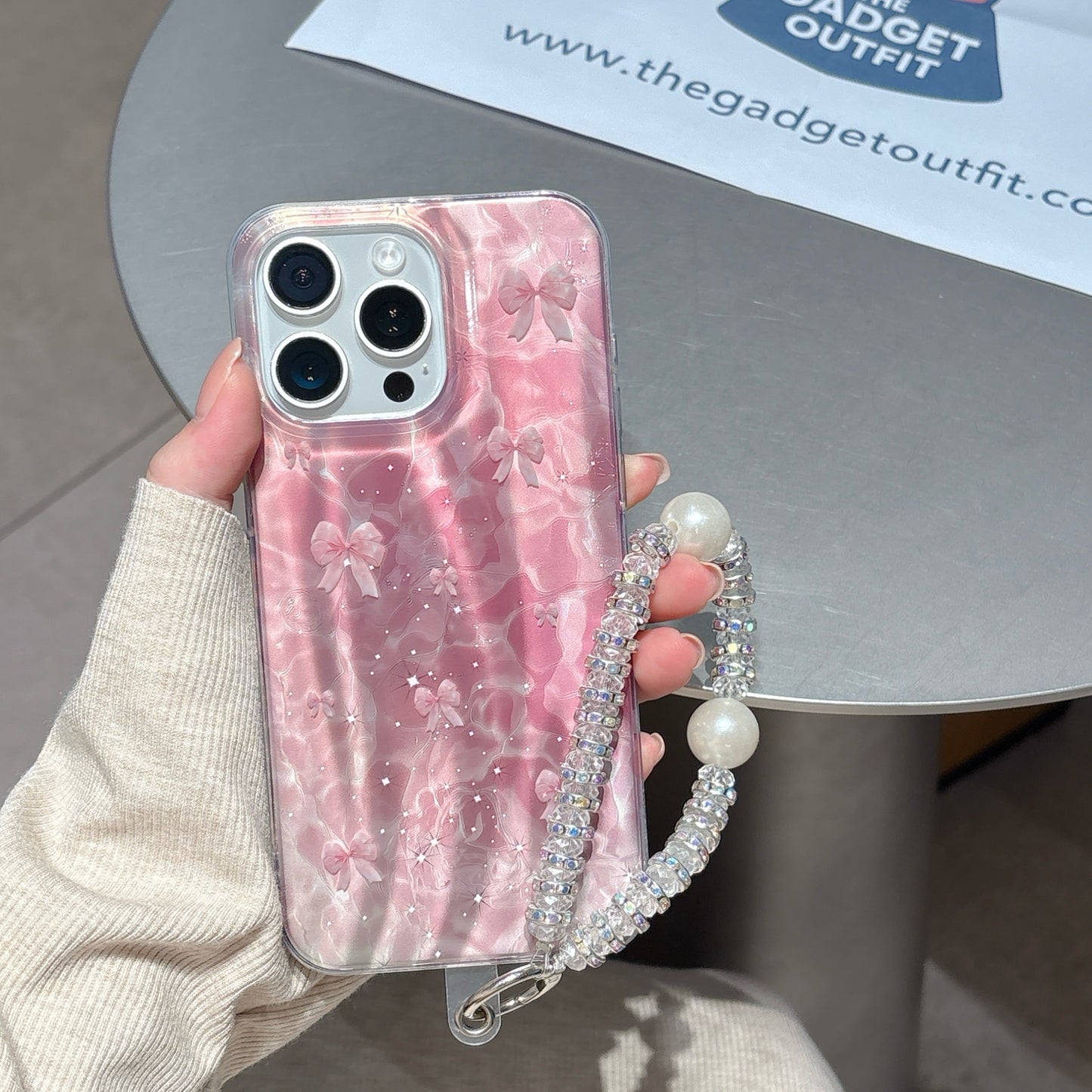 Glossy Pink Bow Wave Case – Shiny Cute iPhone Cover with Soft Glow