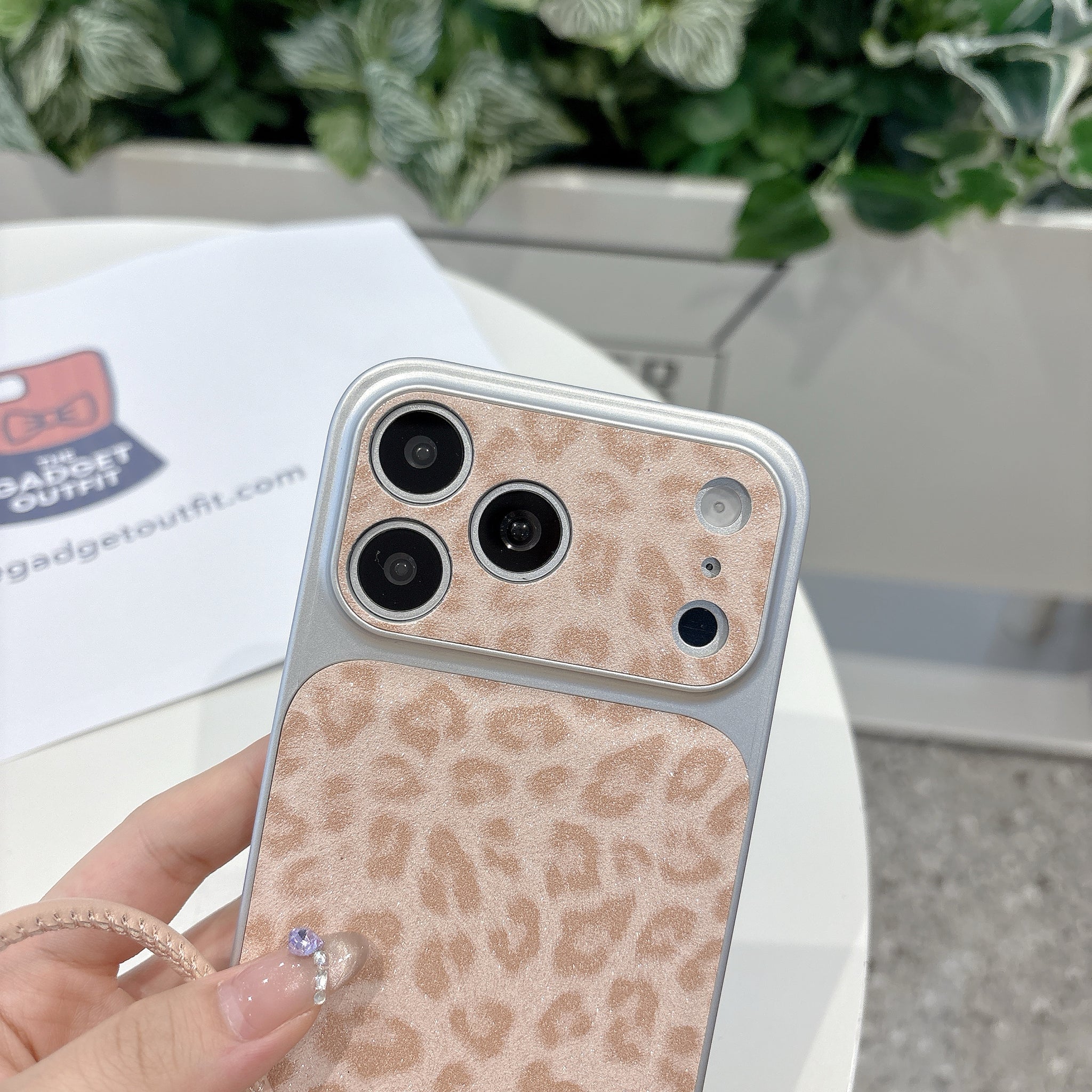 Blush Safari Sparkle iPhone Case with Matching Wrist Strap – Chic Glitter Leopard Design