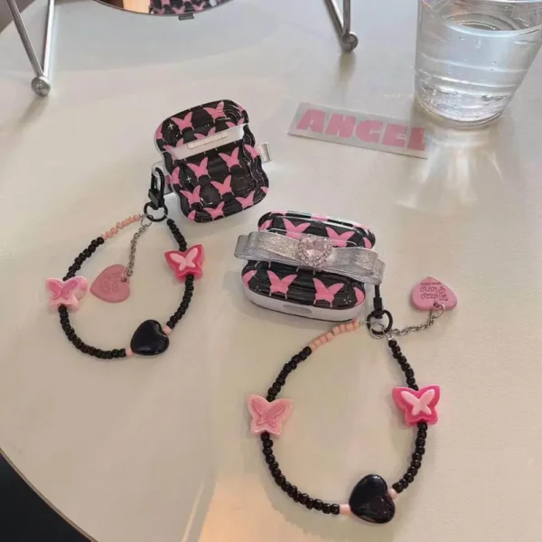 Black Heart AirPods Case With Charm
