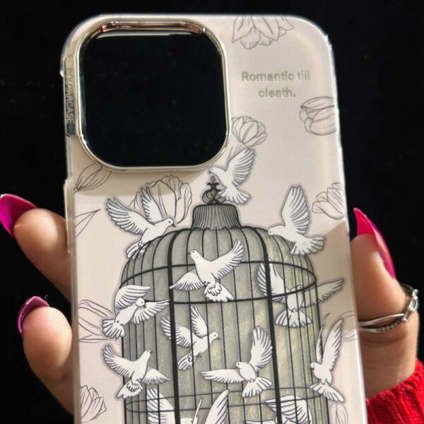 Freedom Cage Luxe Case with Pendant Charm